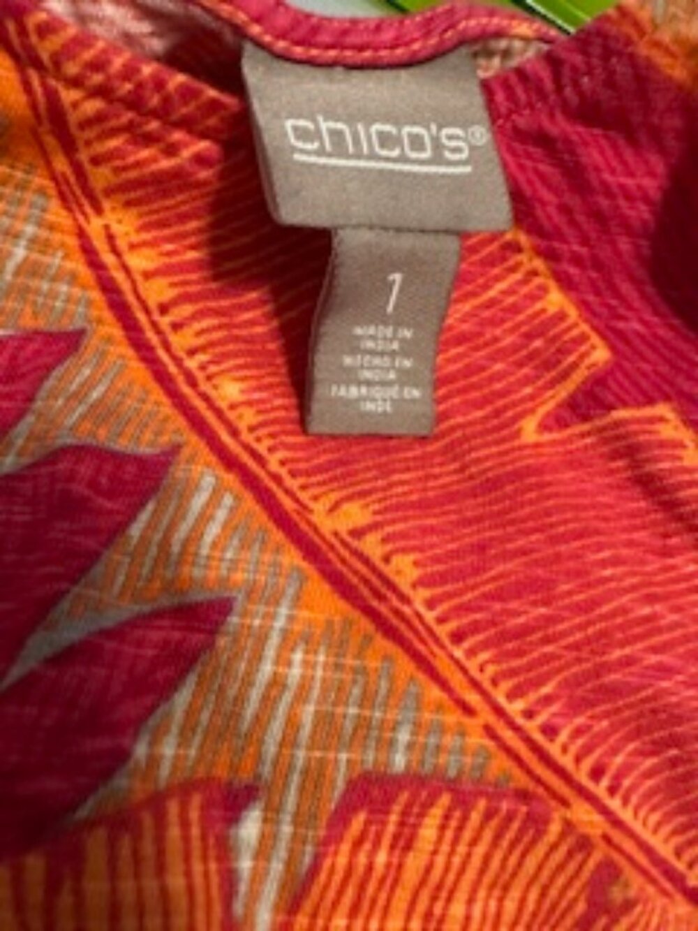Chico's colorful, tropical, top with pretty details Sz 1 - Picture 3 of 5